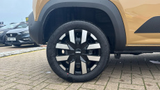 Dacia Spring 27kWh Expression 65 48kW 5dr Auto Electric Hatchback